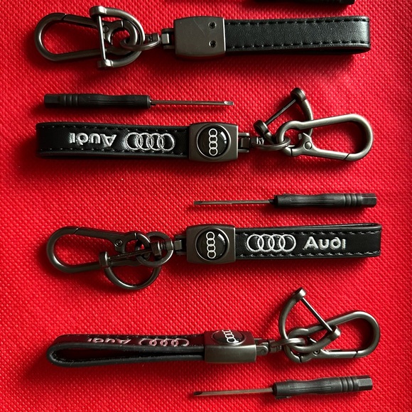 Car keychains for all car models + wheel caps - Picture 9 of 16
